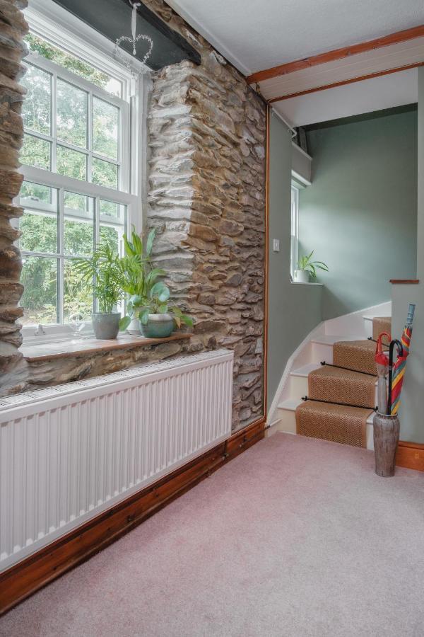 The Green Door Vegan B&B Llanon ภายนอก รูปภาพ